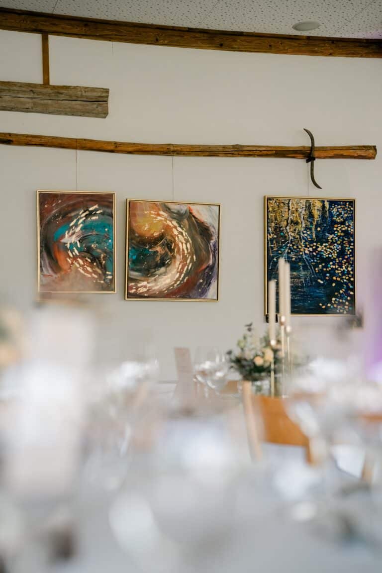 00014-florian-knusper-hochzeitsfotograf-wuerzburg-kunst-an-der-wand-Brückenbaron