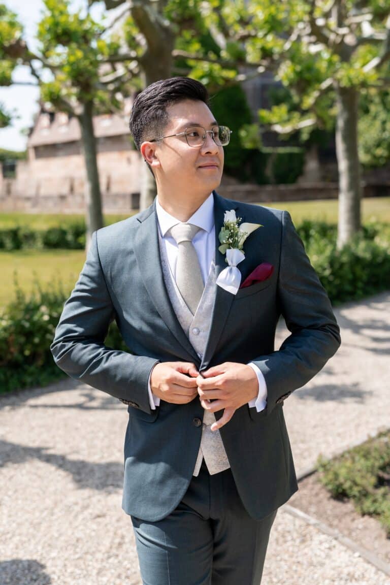 01302-florian-knusper-hochzeitsfotograf-wuerzburg-gast-im-garten-Hotel Schindlerhof Nuernberg