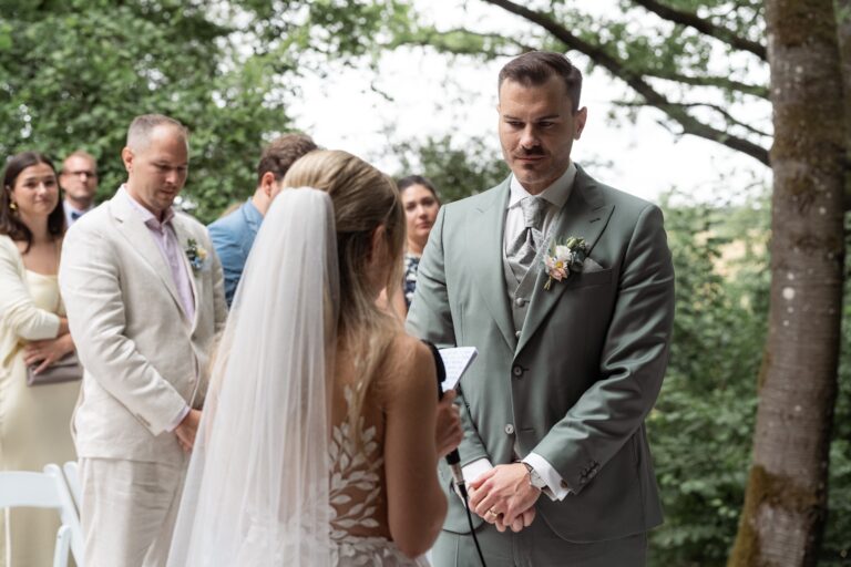 01632-florian-knusper-hochzeitsfotograf-wuerzburg-trauung-im-gruenen-villa-oriental