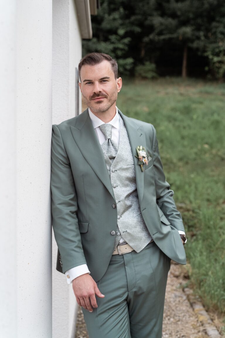 04521-florian-knusper-hochzeitsfotograf-wuerzburg-vermaehlung-im-garten-villa-oriental