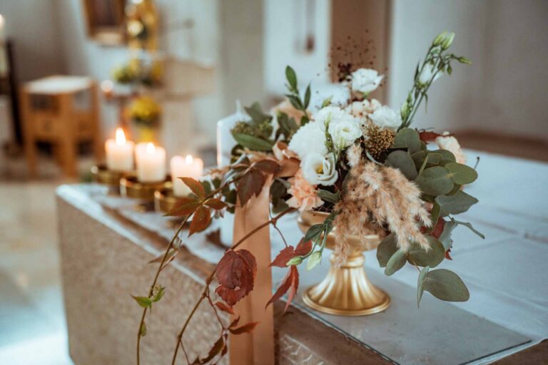 Hochzeit Schloss Zeilitzheim Freie Trauung Hochzeitsfotograf Würzburg Florian Knusper First Look Fotoshooting Fotograf für LGBTQ Hochzeit