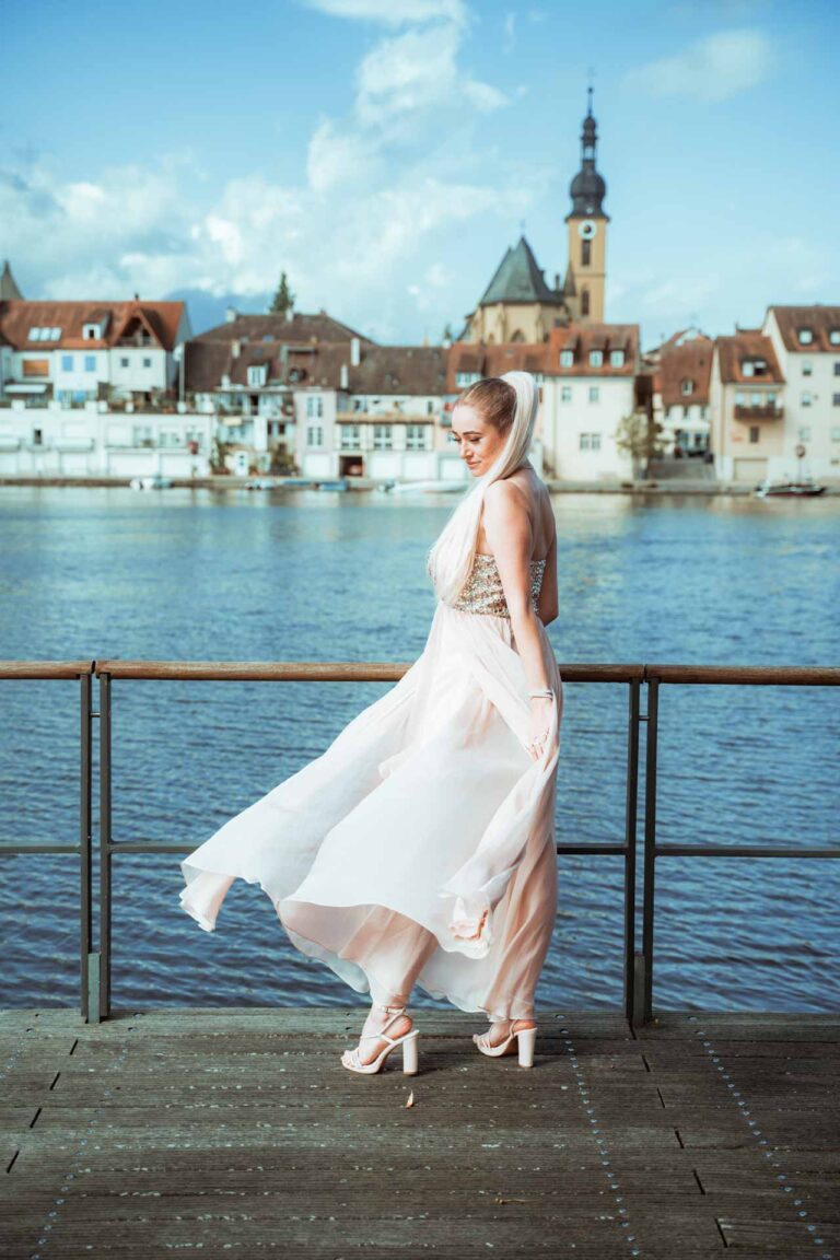 Hochzeit Stadtbalkon Kitzingen Freie Trauung Gleichgeschlechtliche Ehe LGBTQ Hochzeitsfotograf Würzburg Florian Knusper First Look Fotoshooting