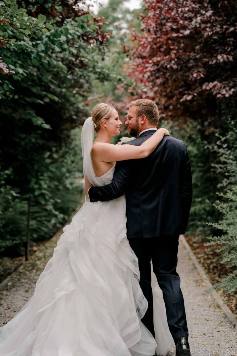 Hochzeit Brückenbaron Freie Trauung Hochzeitsfotograf Würzburg Florian Knusper First Look Fotoshooting