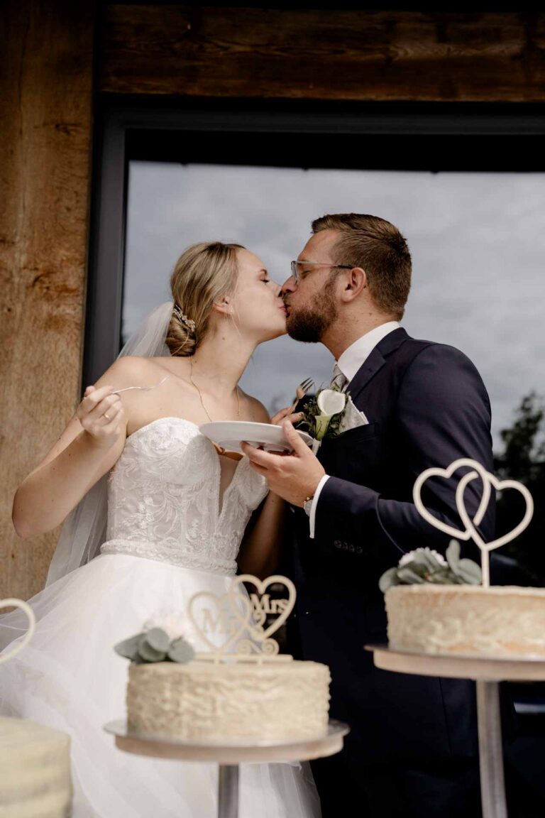 Hochzeit Brückenbaron Freie Trauung Hochzeitsfotograf Würzburg Florian Knusper First Look Fotoshooting