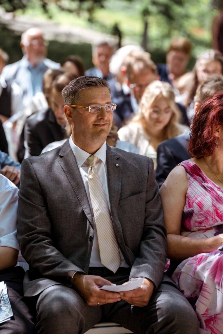 Hochzeit The Oriental Freie Trauung Hochzeitsfotograf Würzburg Florian Knusper First Look Fotoshooting Fotograf für LGBTQ Hochzeit