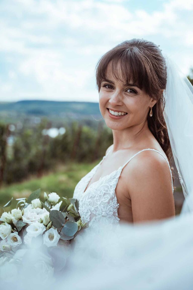 Hochzeit Vogelsburg Volkach Freie Trauung Hochzeitsfotograf Würzburg Florian Knusper First Look Fotoshooting Fotograf für LGBTQ Hochzeit