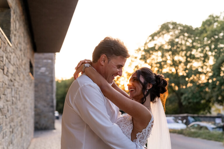 Wedding Photographer english speaking Hochzeit Freie Trauung Hochzeitsfotograf Steinburg Würzburg Florian Knusper First Look Fotoshooting_118